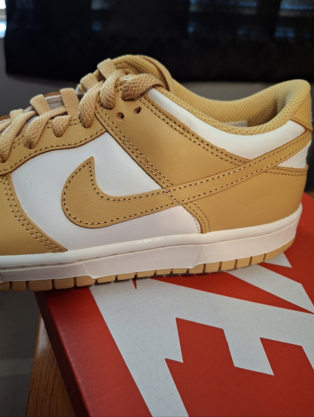 Nike Dunk Low ( GS) - Picture 6 of 16